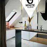 White Glove Bilitewskiego Lägenhet *