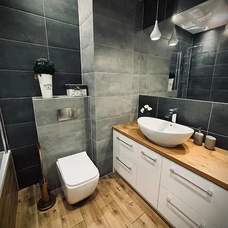 Apartament WHITE GLOVE Bilitewskiego Apartament *